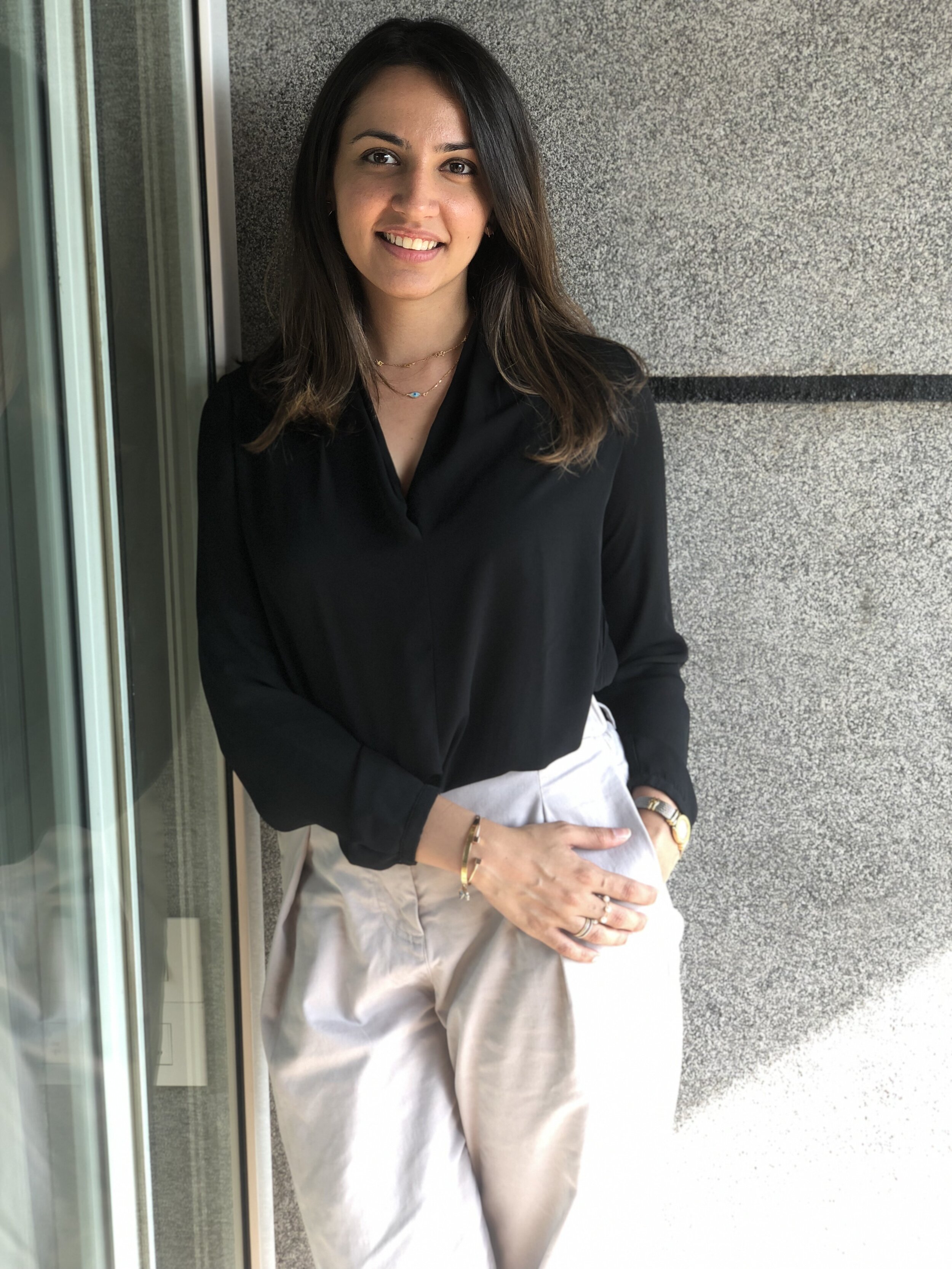 Ep. 47: Launching and growing an online fine jewellery brand with STAC Jewellery founder Aakriti Tapuriah 