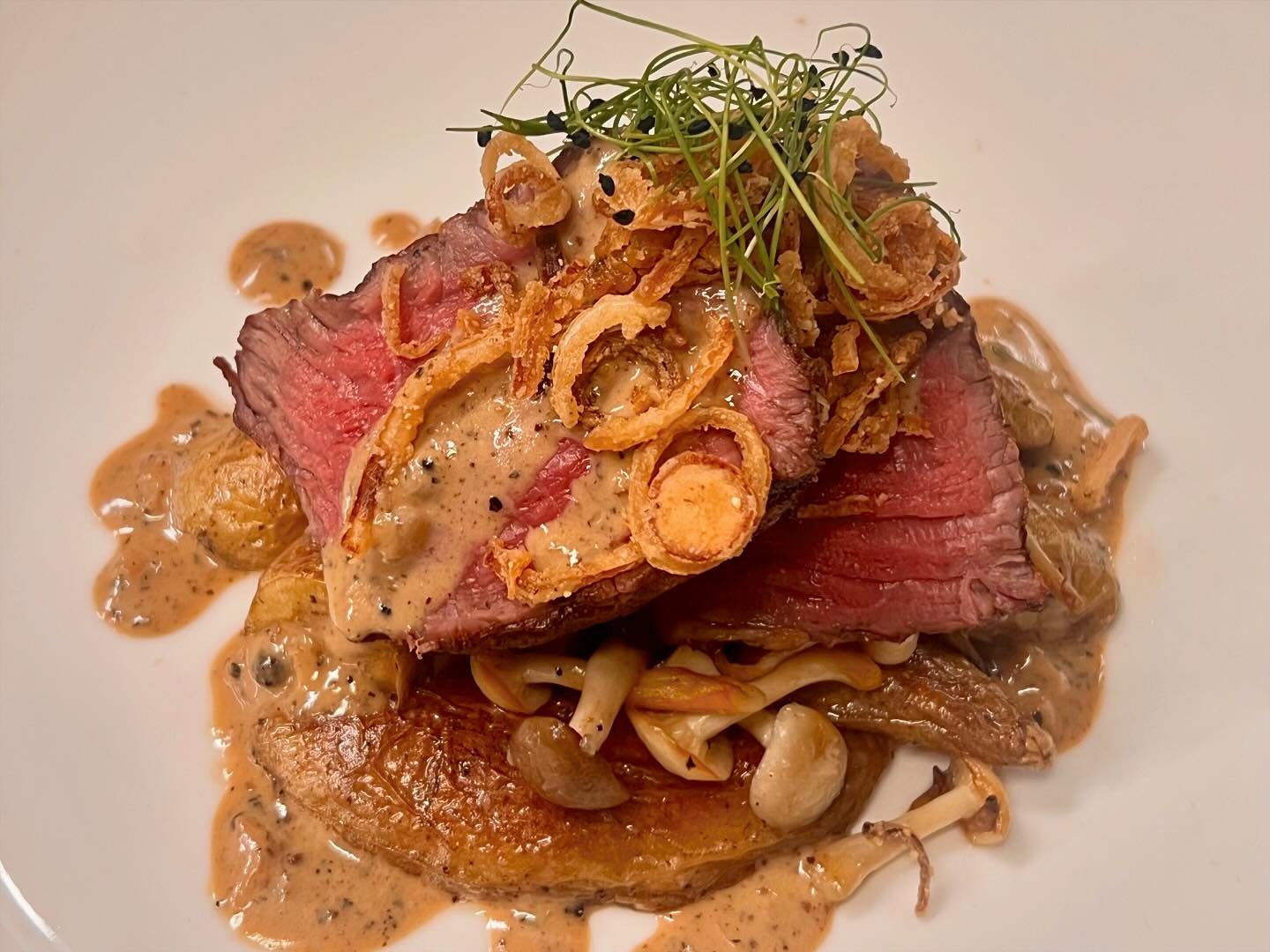 Now that&rsquo;s a close up‼️ Bison 🦬 Tenderloin, Roasted Wild Mushrooms, Au Poivre #lodgestyle #allweekend #lunch and #dinner