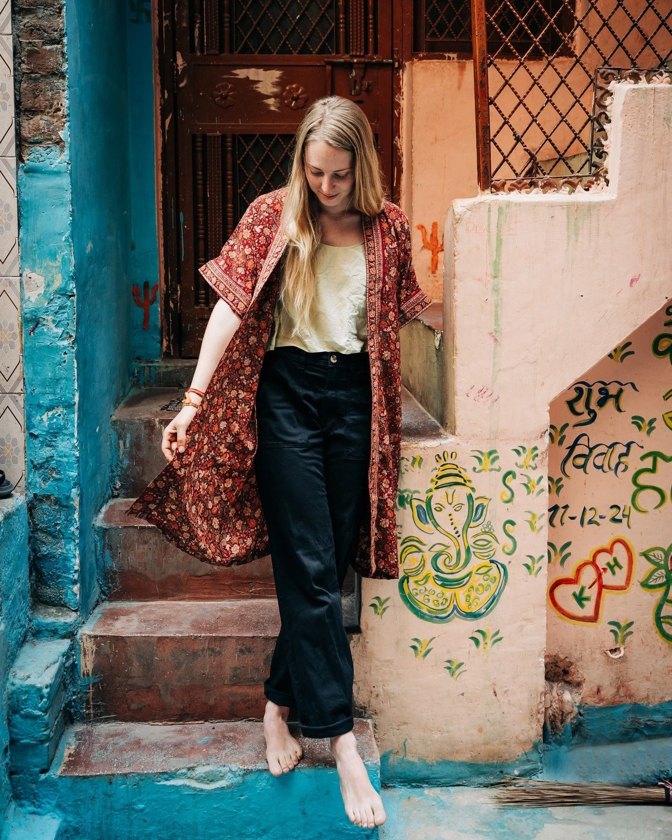 Had an amazing time with @justinee.bernier  capturing these gorgeous kimonos made from preloved saris @sakhikunj ✨ Such a beautiful blend of craft and sisterhood. Can&rsquo;t wait to be back in Delhi for more!