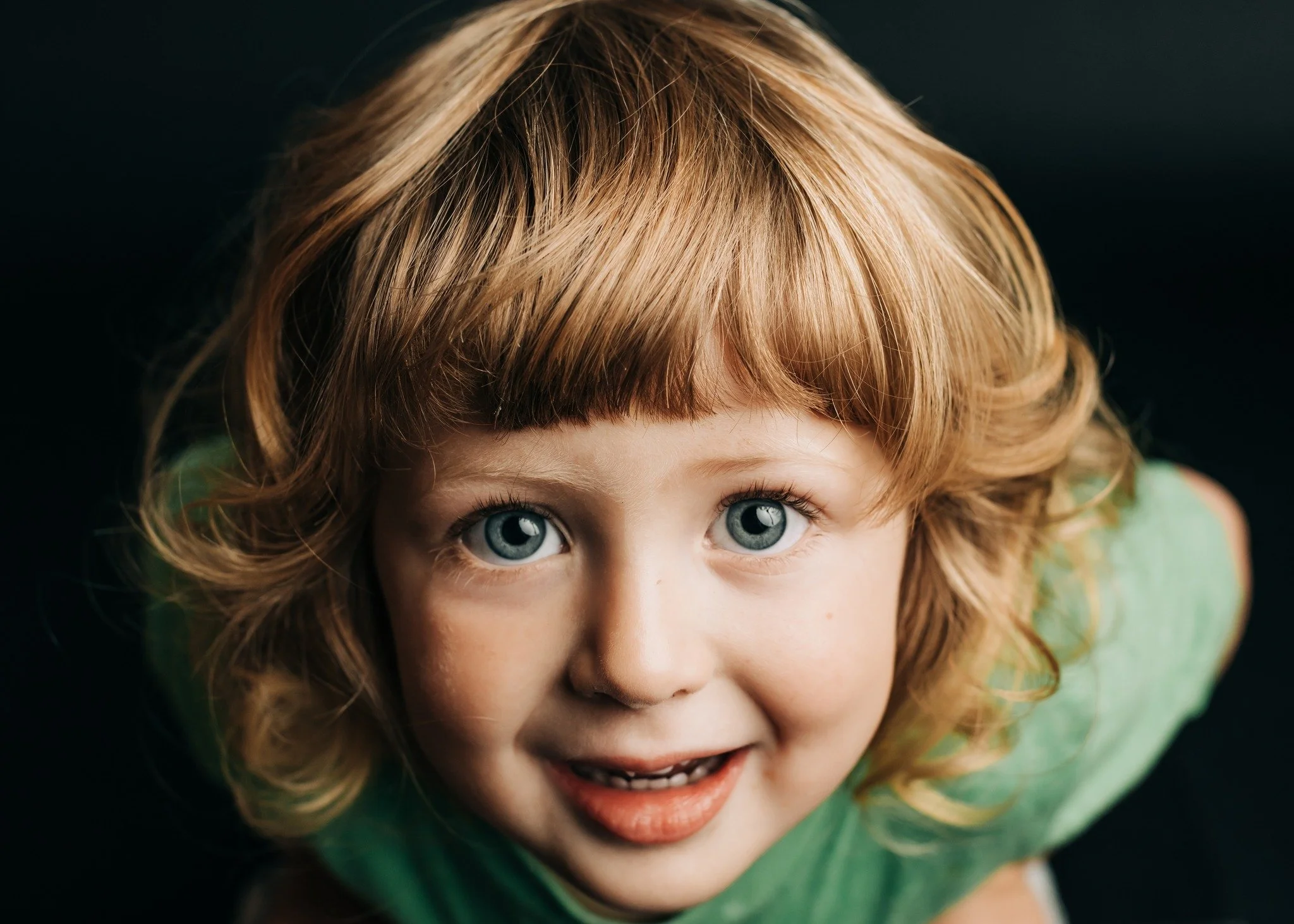 School Photos 2025 💚
#fineartschoolportraits

#schoolphotography#boutiqueschoolphotography #schooled #fineartschoolportraits #portraitmode #insta_portrait #portraitphotography #portrait_ig#peoplephotography #life_portraits #faces #portraitoftheday#p