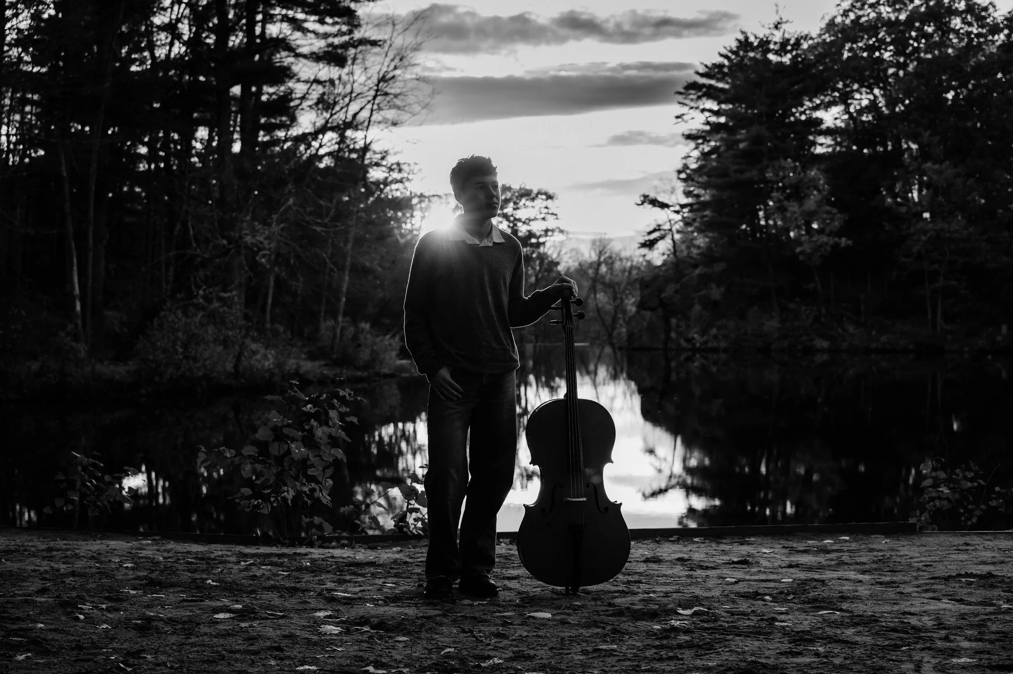 HS senior portrait 🧡
.
.

#highschoolseniorphotography #seniorportrait #seniorportraitphotography #portraitphotographer #portrait #portraiture #makeportraits #portraitphotography #peoplephotography #pursuitofportraits #portraitmode #headshots #amher