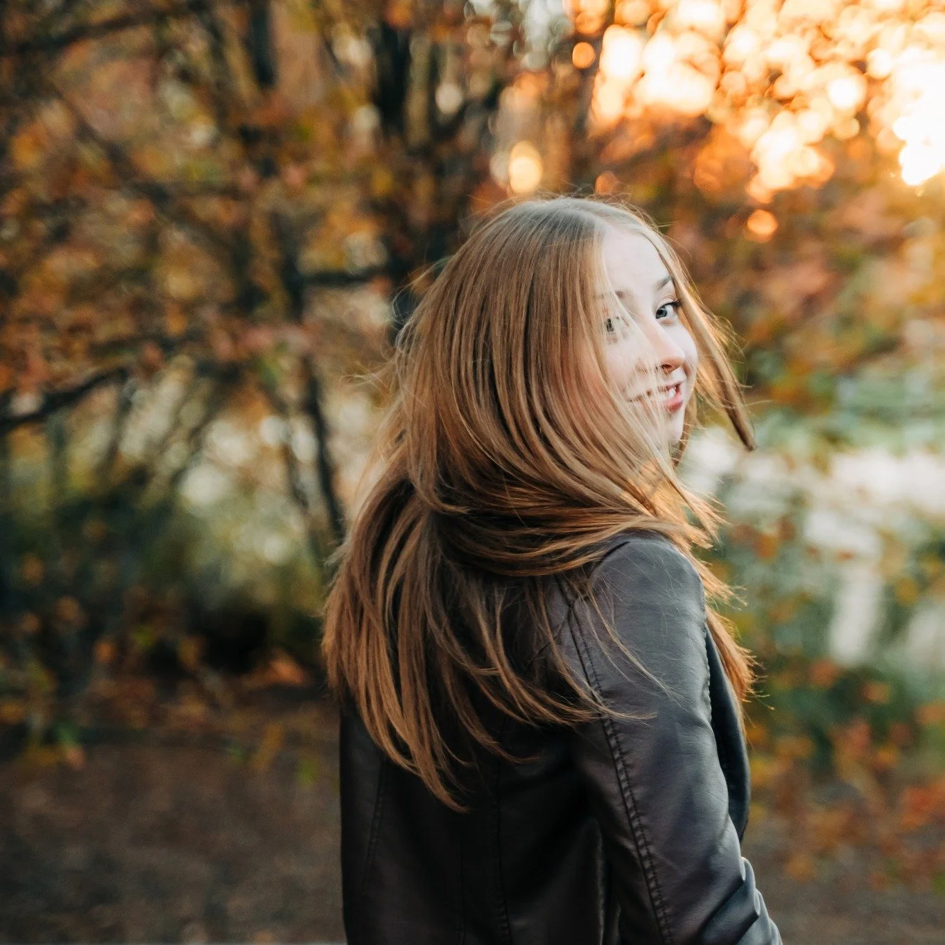 HS senior portrait 🧡
.
.

#highschoolseniorphotography #seniorportrait #seniorportraitphotography #portraitphotographer #portrait #portraiture #makeportraits #portraitphotography #peoplephotography #pursuitofportraits #portraitmode #headshots #amher