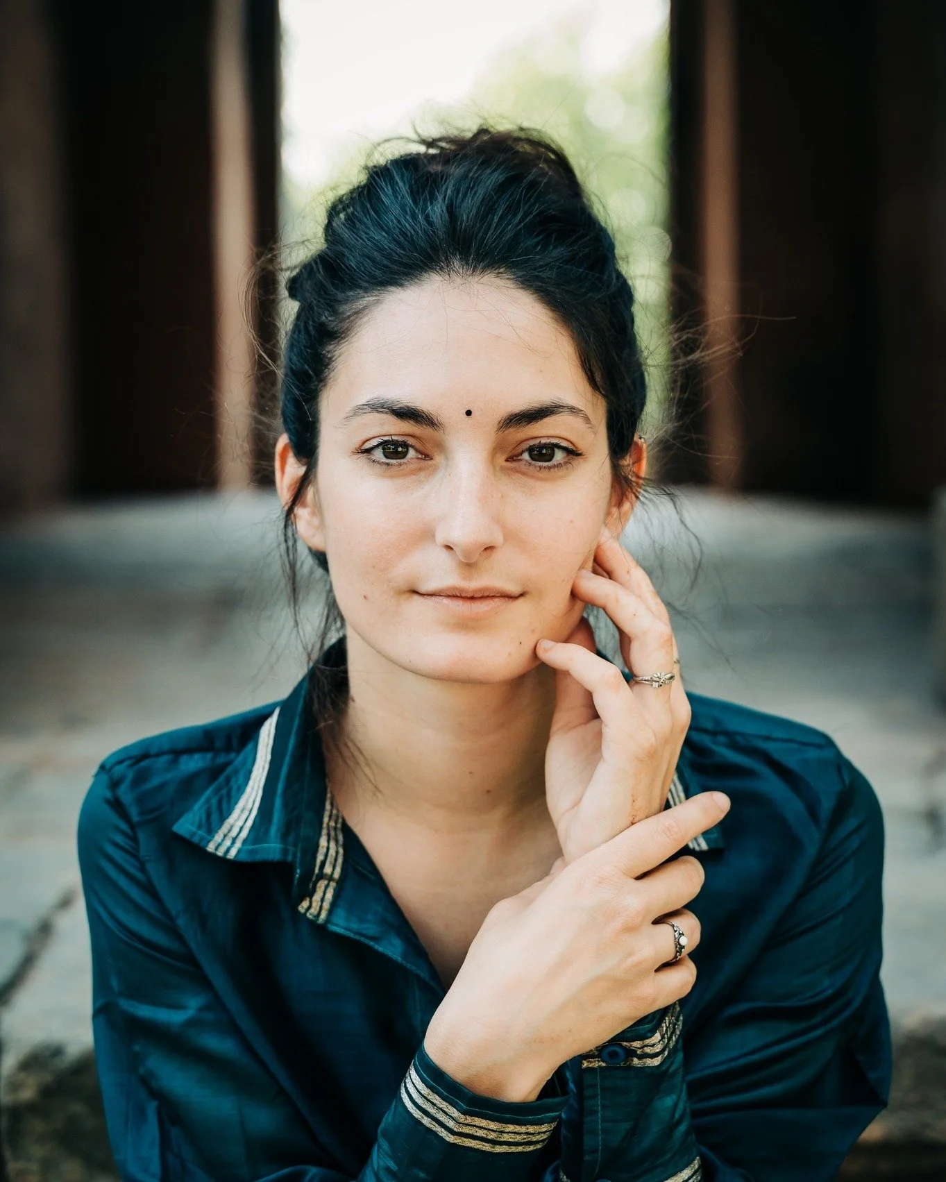 I cannot wait to be back in Delhi and volunteer for this awesome organization @sakhikunj 
Thank you @travel.with.eliise  for being such graceful and fun model!