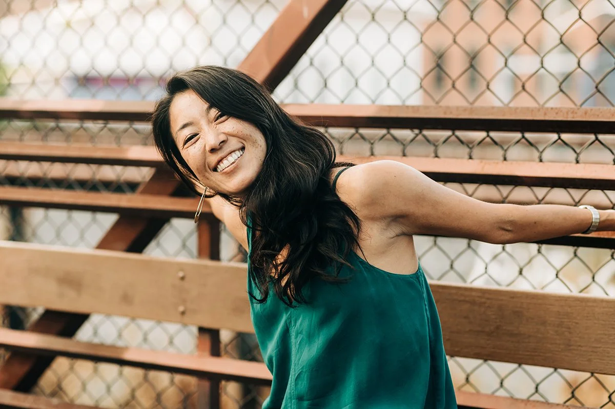 If summer makes you smile more, that's exactly when you should update your dating profile photos ☀🥰❤
.
.
.

#datingprofileprofessionalPortraits
#OnlineDating #DatingProfilePhotos #DatingPhotography #ProfilePicture #AuthenticYou #LoveYourself #Person