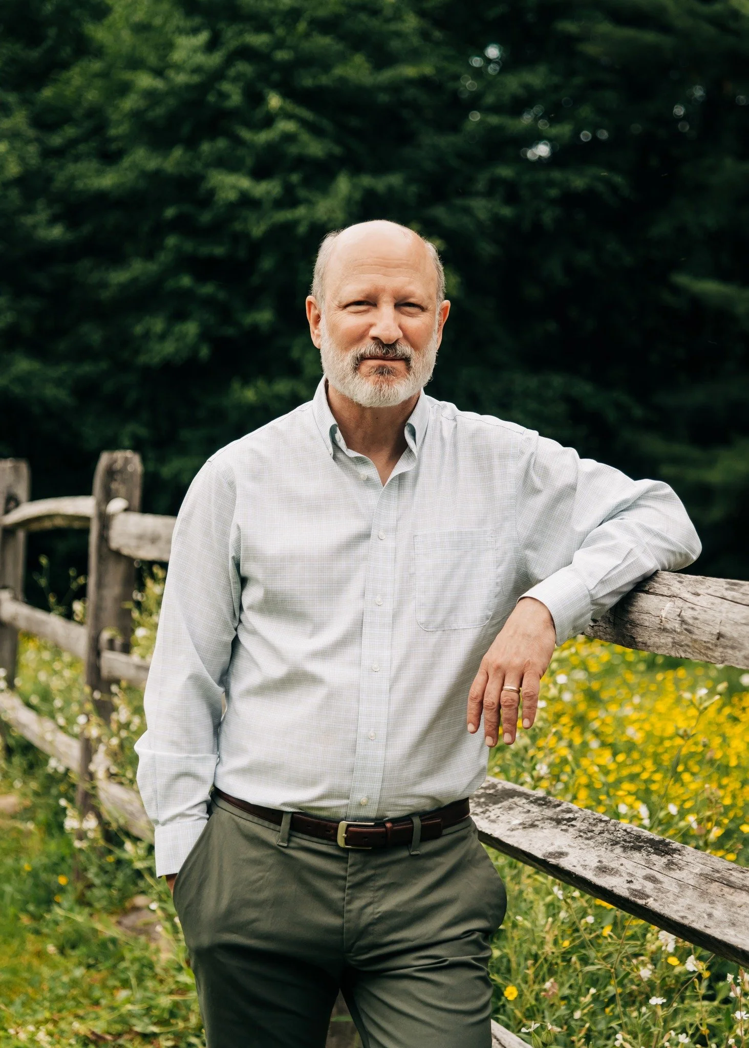 When people ask me where we should do their portrait session, my answer is usually: somewhere you actually enjoy being.

Your home can be a wonderful location for portraits. It's familiar, comfortable, and there's no need to figure out where to stand