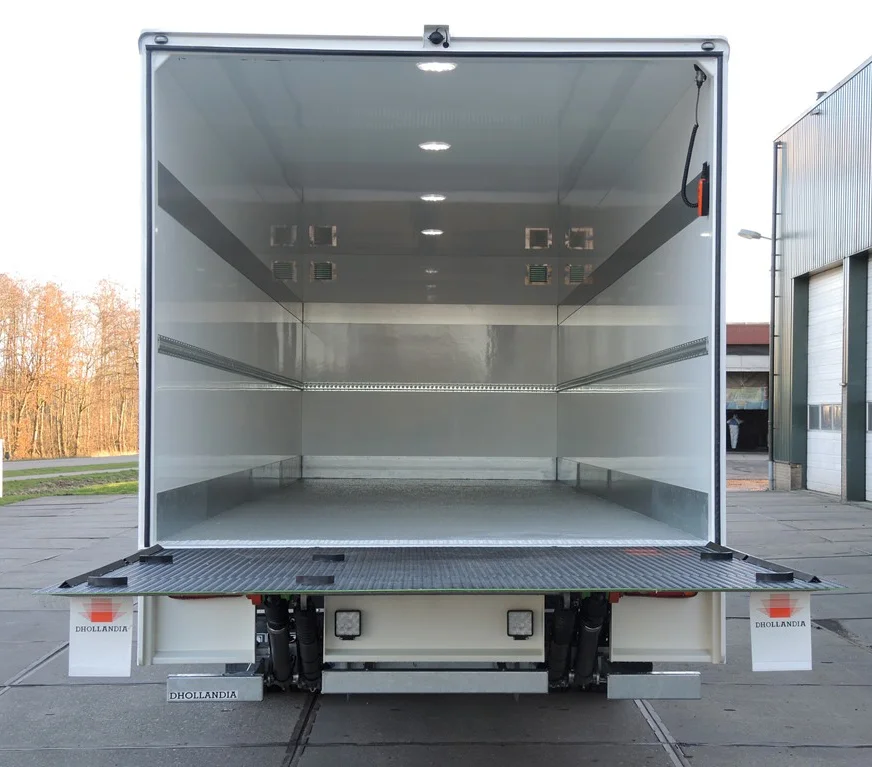 Gesloten carrosserie voor Rentex Floron (6 van 7).jpg