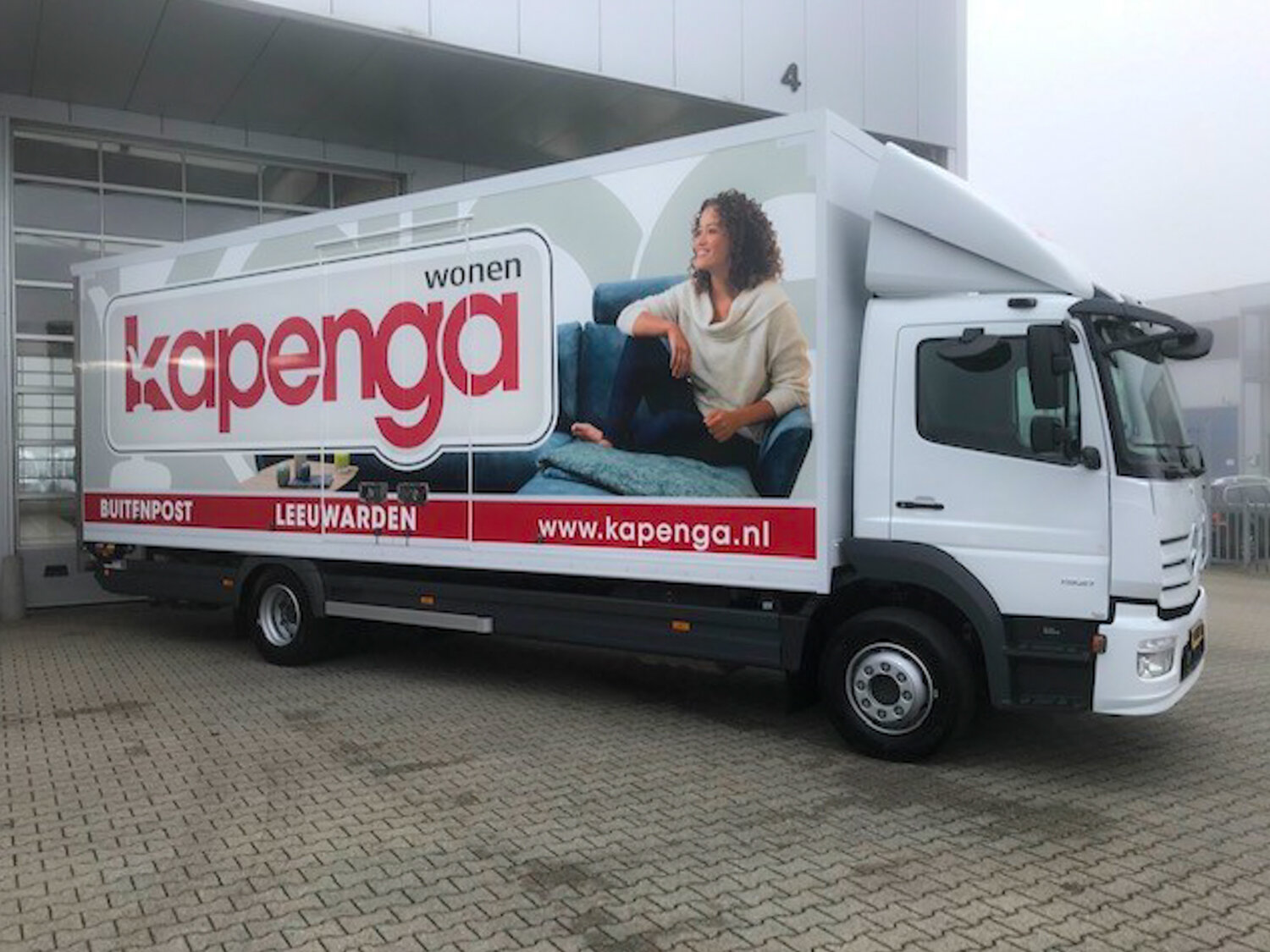 Kapenga truck met belettering