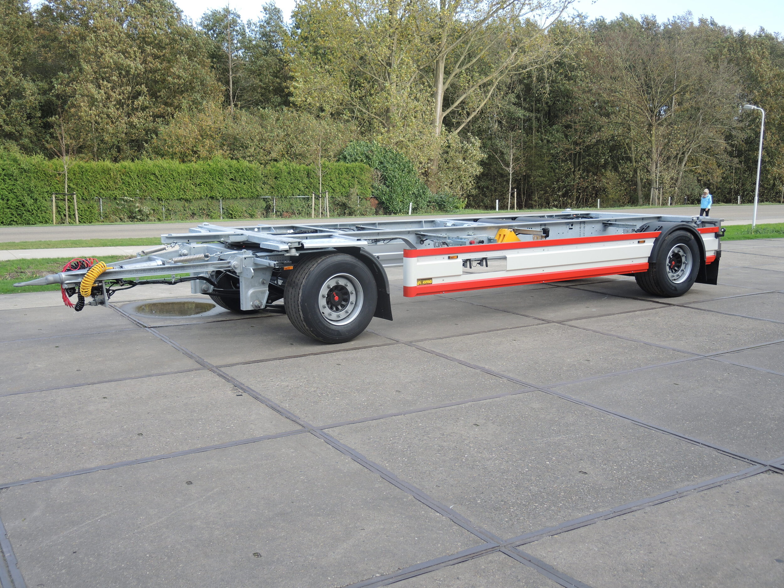 Centraal aansluitpunt voor licht, lucht en camera.