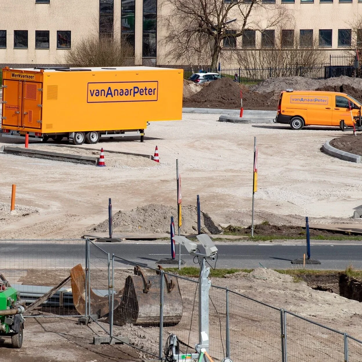 Peter Party BE oplegger op locatie