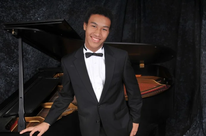 Chamber Music Soiree featuring Clayton Stephenson
