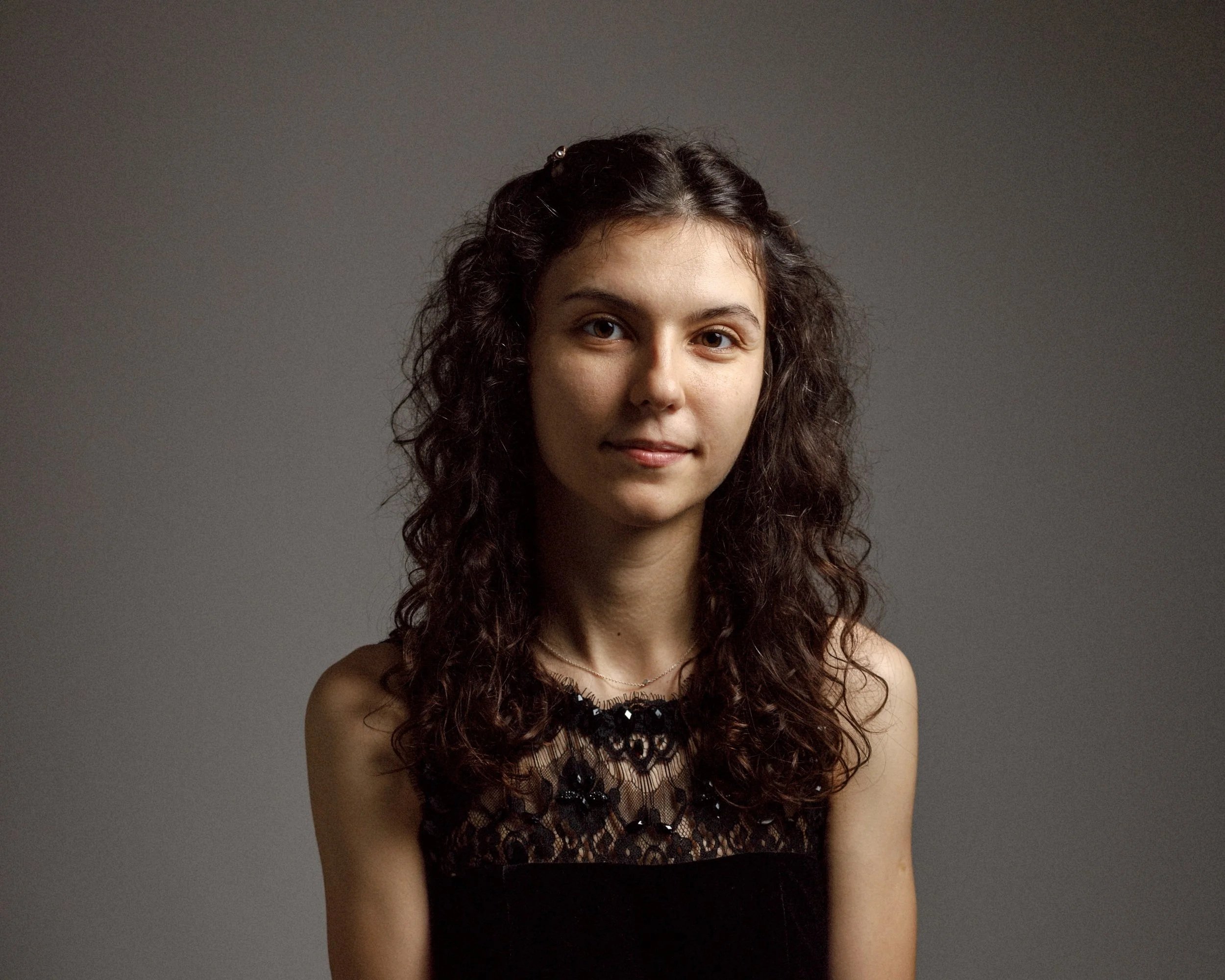 Cristina Bedoya: Piano