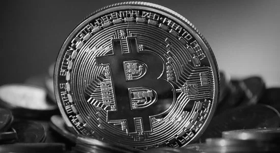 THE PSYCHOLOGY BEHIND BITCOIN