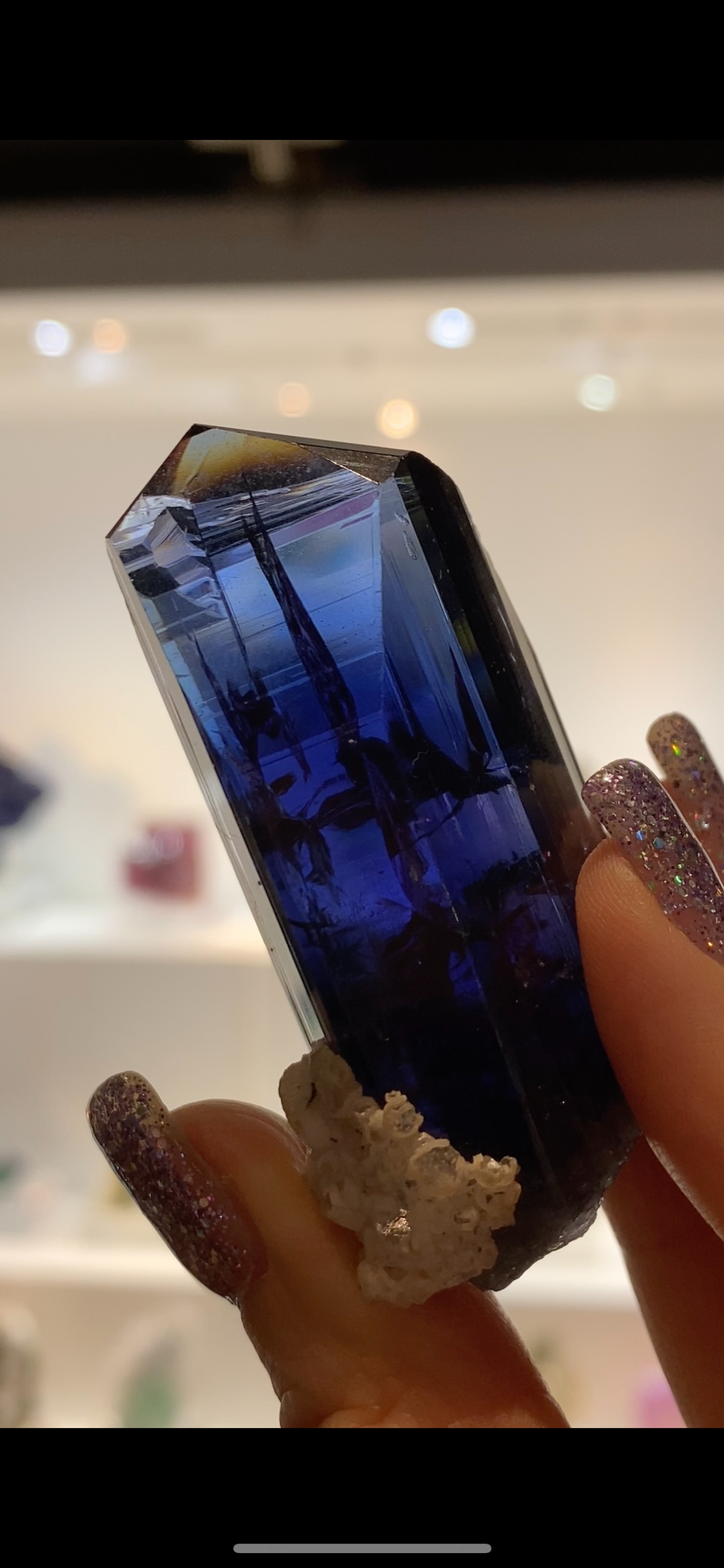 F7CABB9A-055F-4583-9A61-A3C877B54556