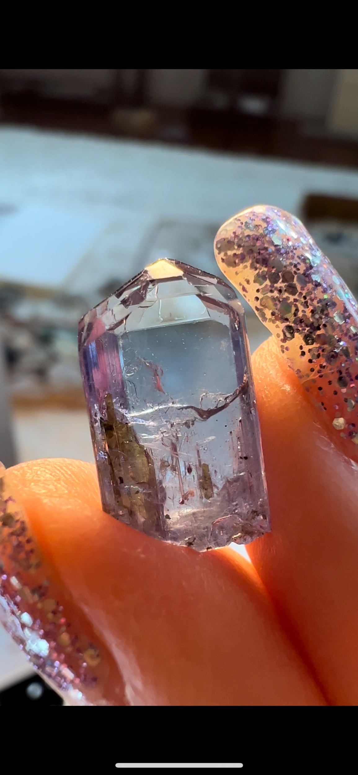 CF682BAA-B6F1-4B0B-93FE-C9E6FB17F051