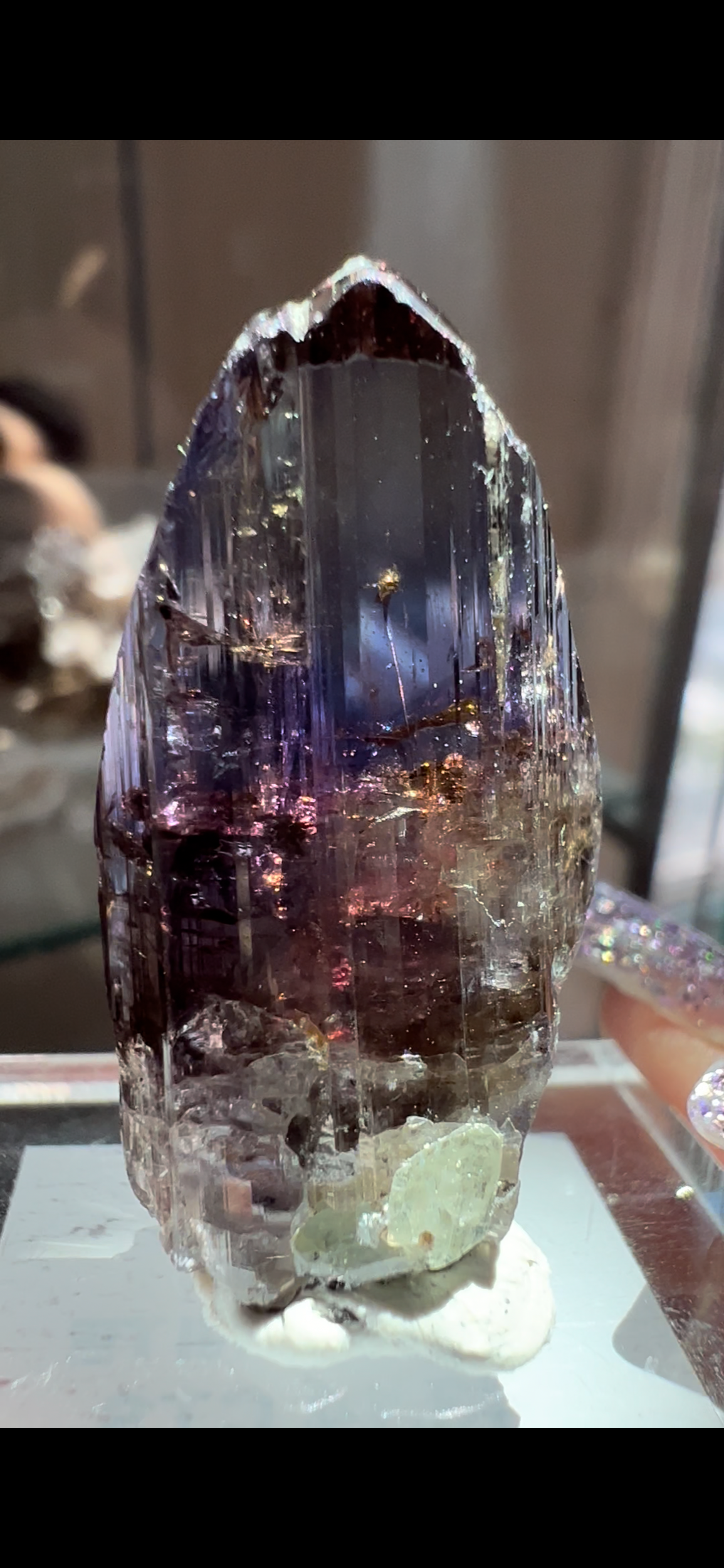 7F7FCE30-D34B-467C-81DC-6ED43F479DB9