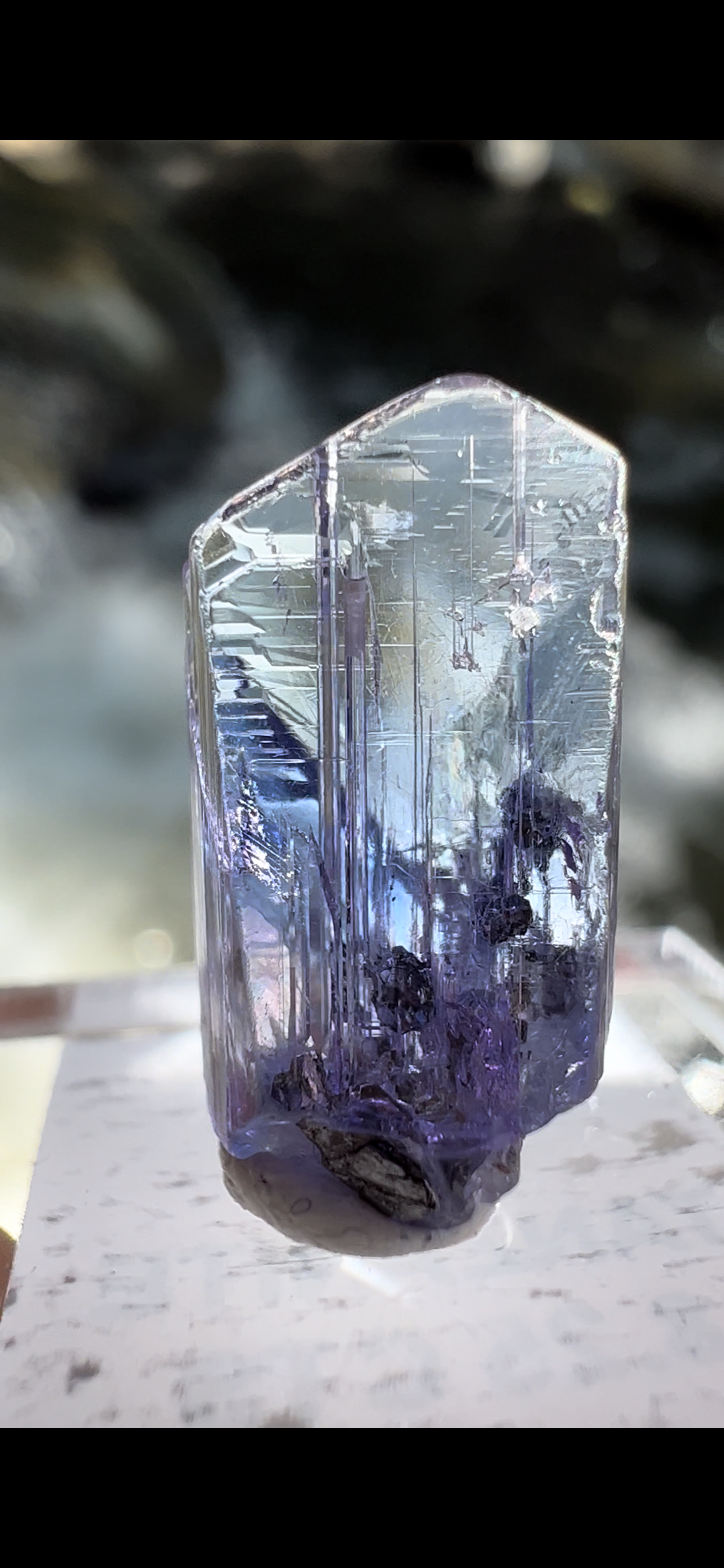 E0CAF963-B951-46C2-96C1-5823AD0F774E