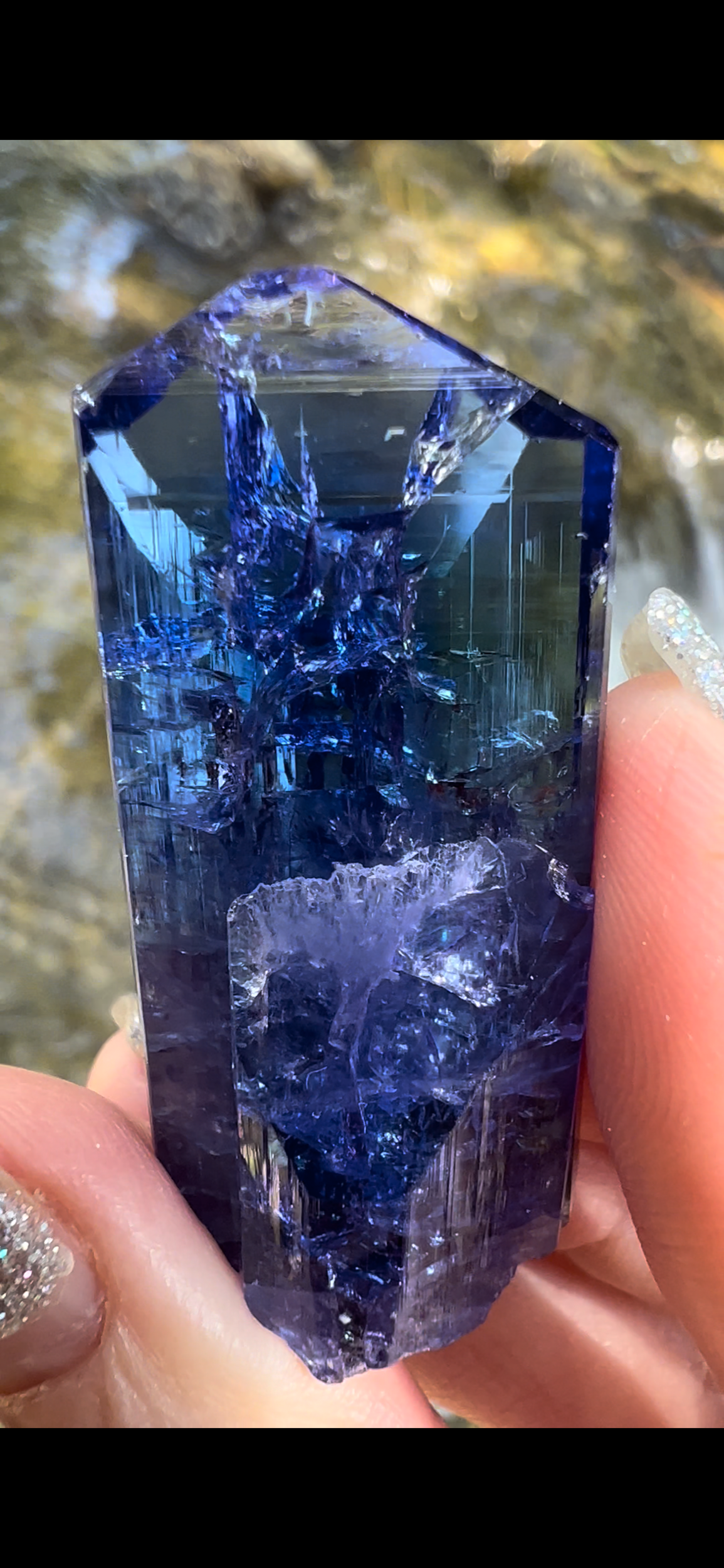 72D3B056-23CA-4AD9-AA45-B067FA17A95E