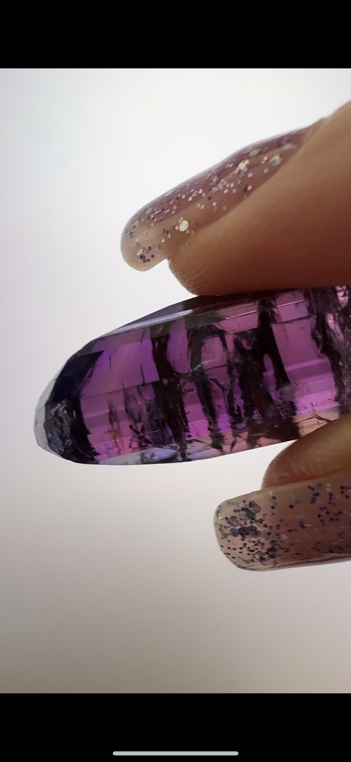 D674D591-42A2-4E93-813E-D5D7156DEEB5