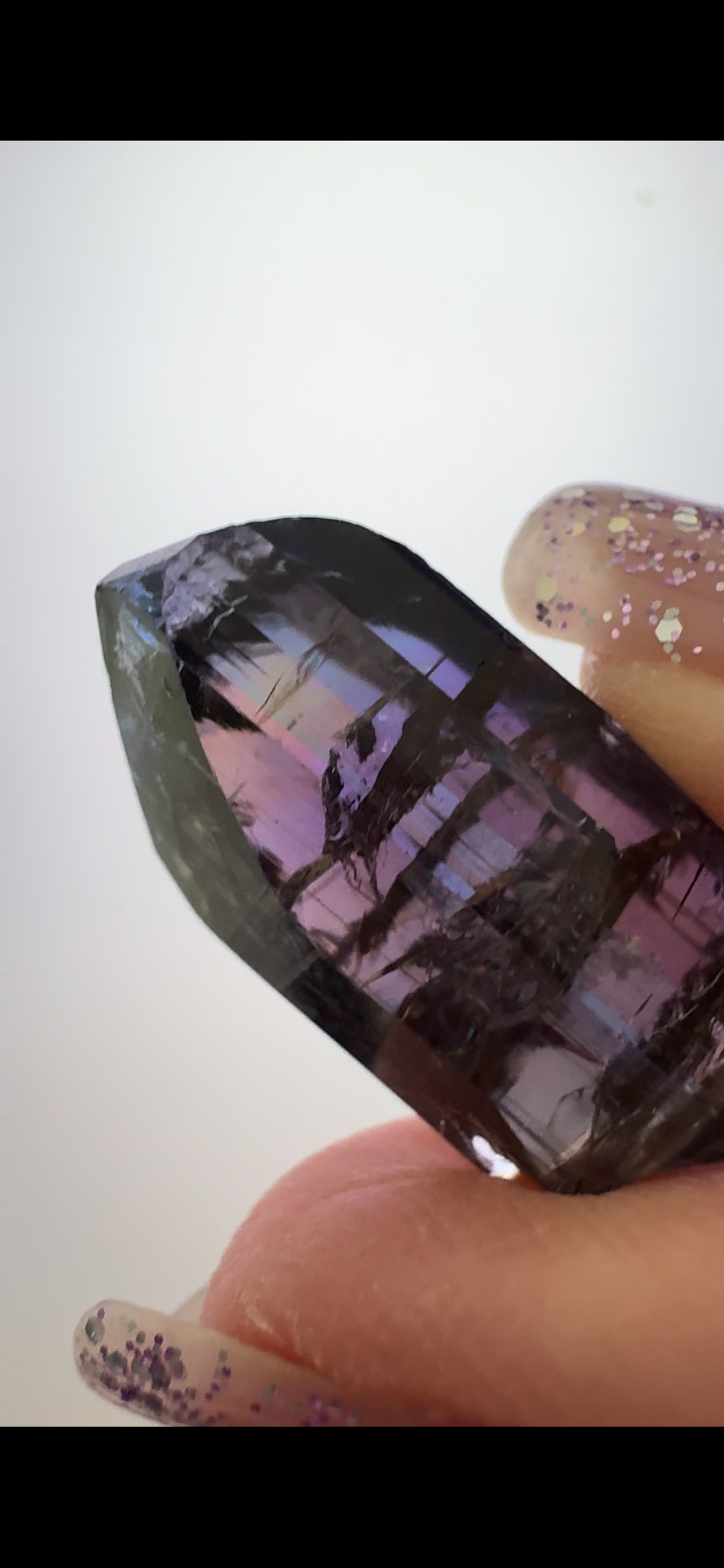 D0E32186-DC88-420A-BFF9-9502EDEF4D51