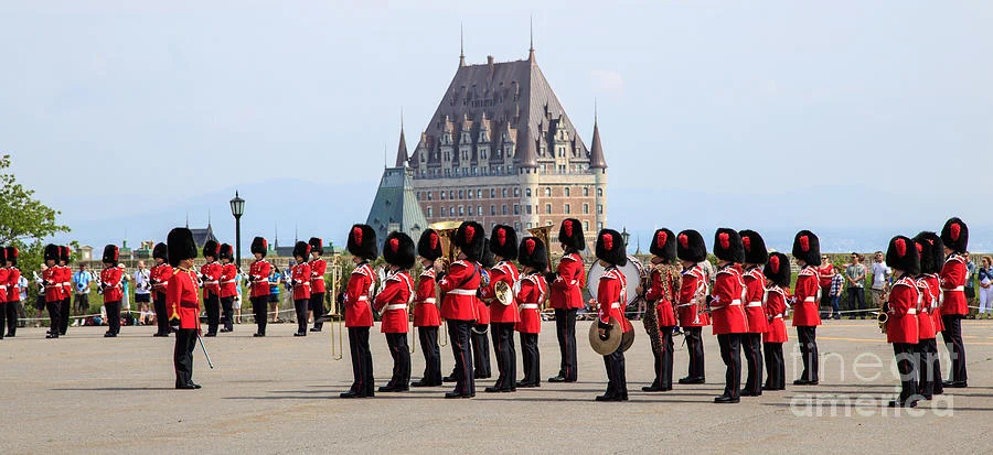 changing-of-the-guard-the-citadel-quebec-city-edward-fielding.jpg