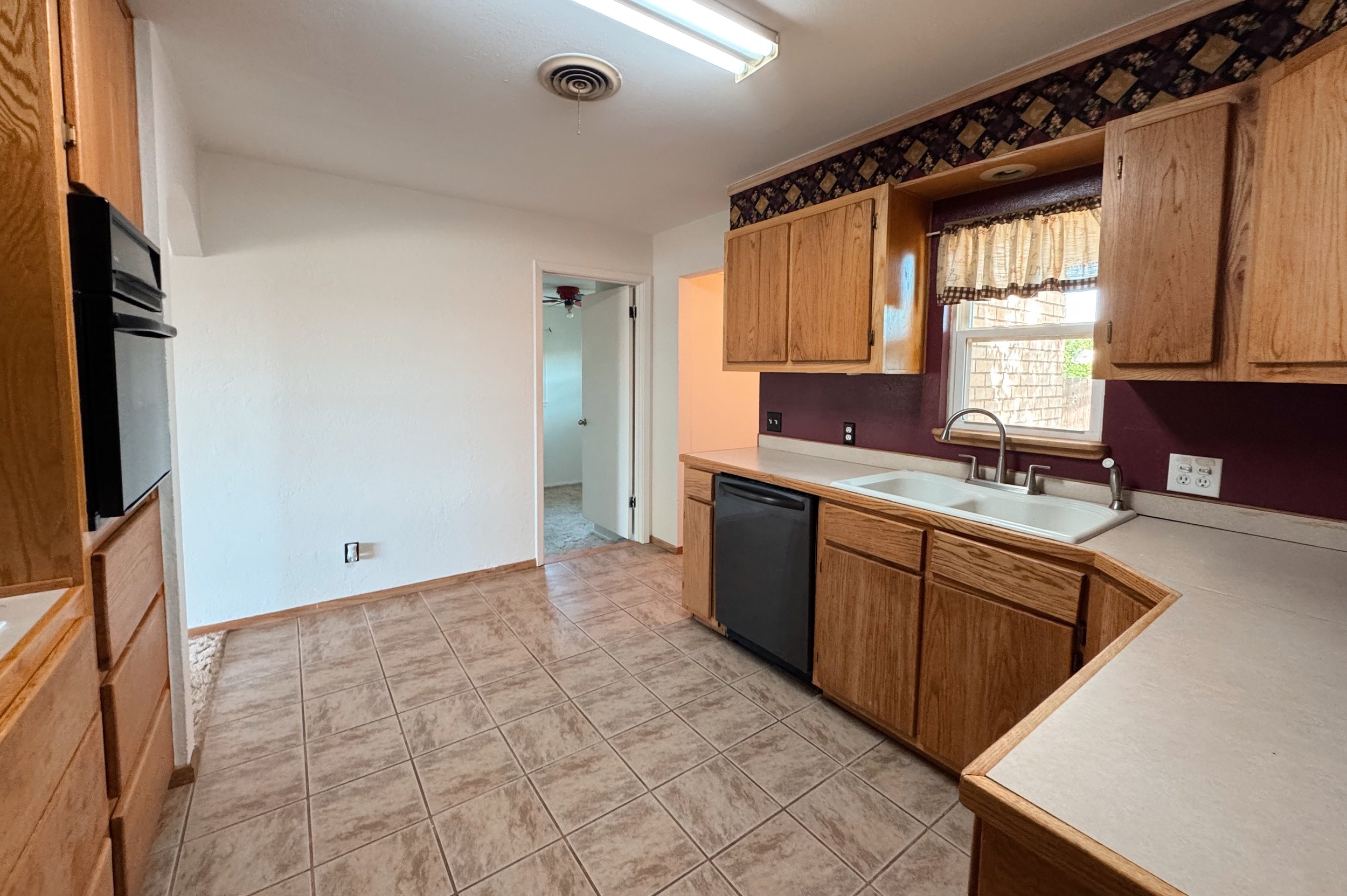 B409114C-DAE9-46BA-BC7A-FDBDD9292AC0.jpg