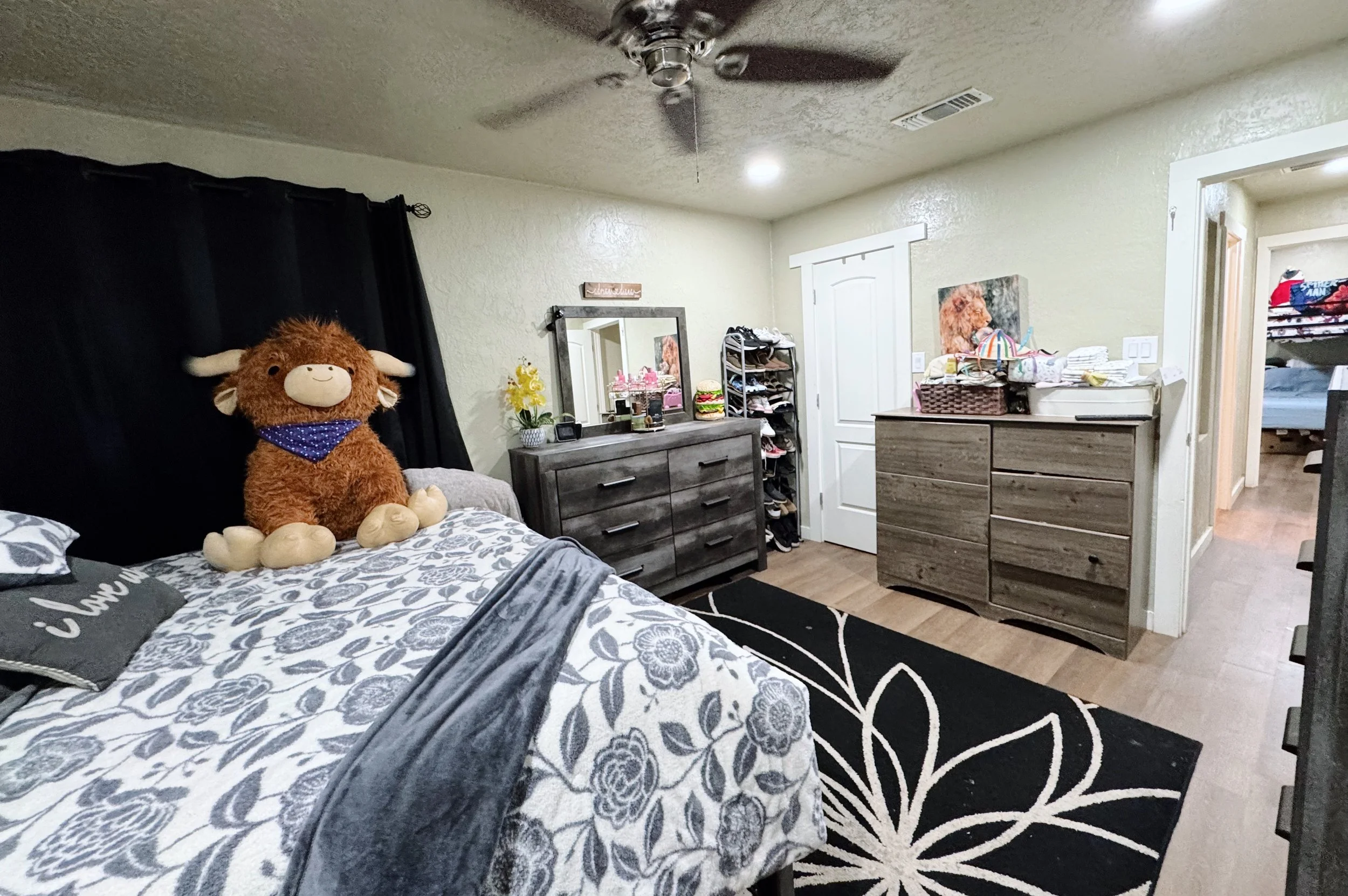 D7B8B3B9-29AF-475A-9916-C5406AE442B4.jpg