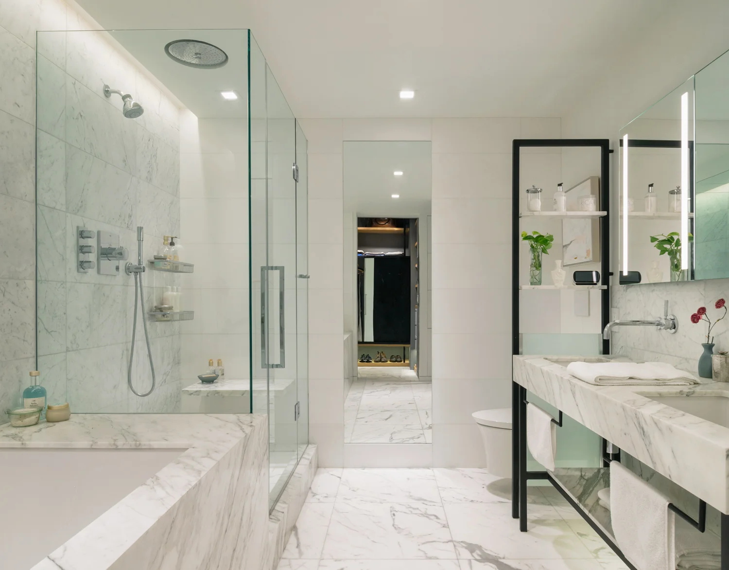 new-york-architect-adi-gershoni-master-bathroom-4.jpg