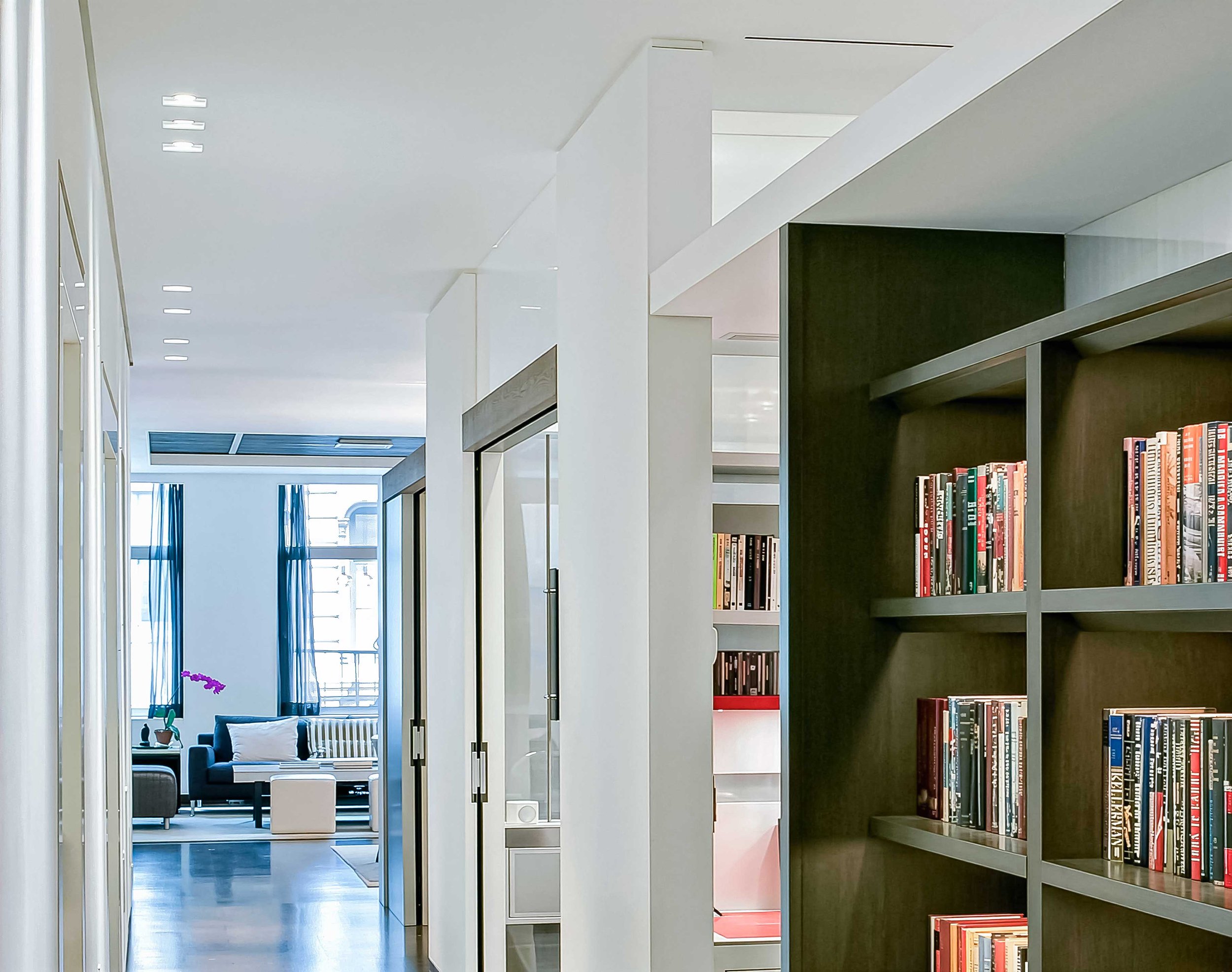 new-york-architect-loft-hallway-1e.jpg