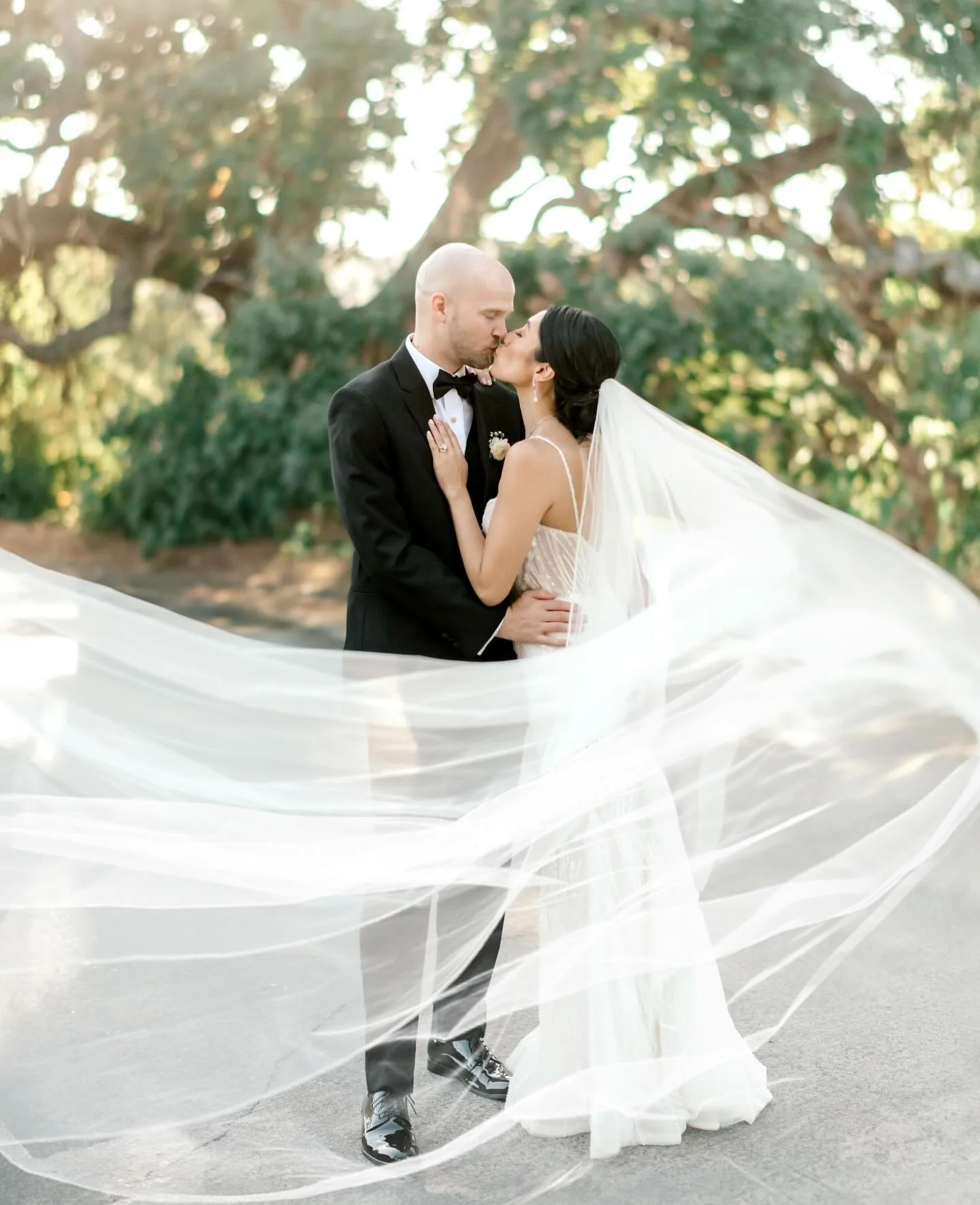 One kiss, infinite love 🤍😌⁠
⁠
Venue:&nbsp;@rubyhillevents⁠
Photo:&nbsp;@sarahrubingreenephotography⁠
Video:&nbsp;@georgestreetphoto⁠
@carlosdjcrook⁠
HMUA:&nbsp;@bykristinacurtis⁠
@facedesigner_sonia⁠
@makeovergalore⁠
Dress:&nbsp;@janenesbridal⁠
@je