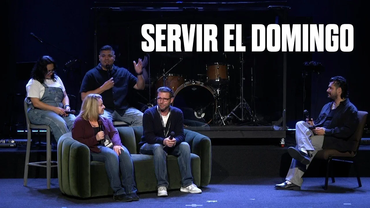 Panel de servicio dominical