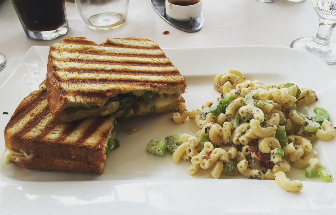When you want your grilled cheese with a side of fine art, head to the Museum Cafe.