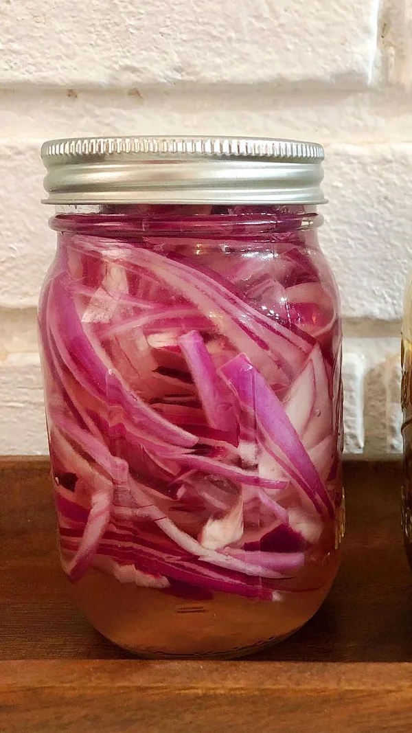 Simple Pickled Red Onions