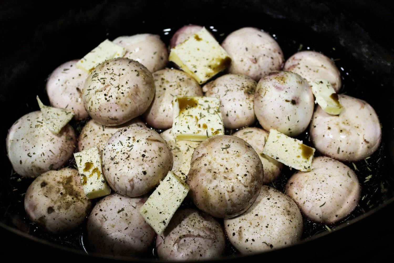 Slow Cooker Burgundy Mushrooms | OKC Veggie