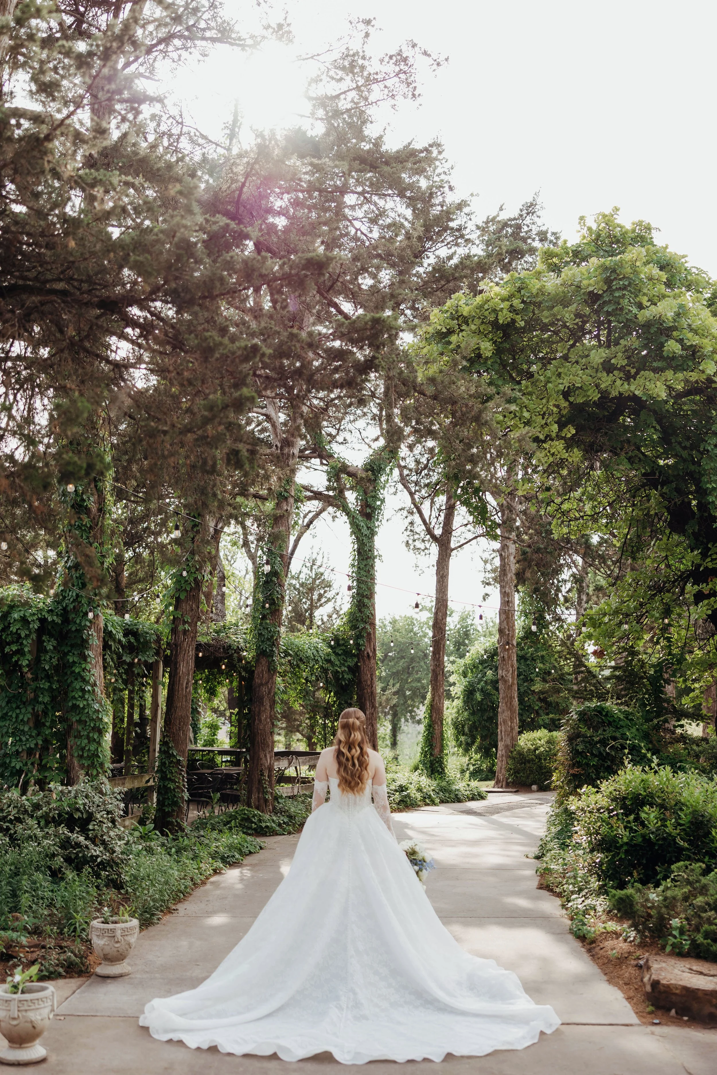 Kara Cheek Photography | Castle Falls wedding in OKC