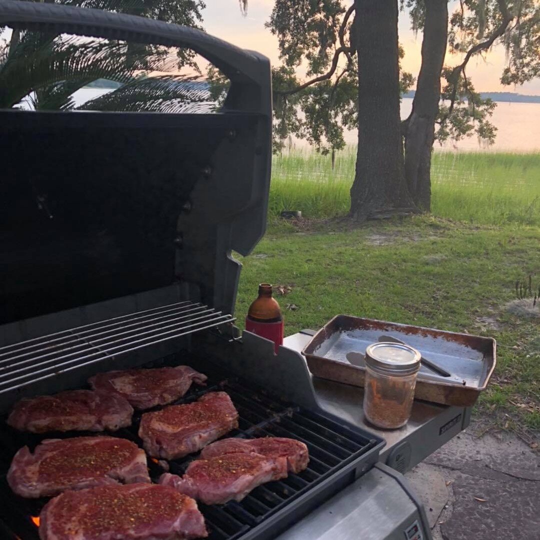 My happy place 🥩 🌊

#ribeye #thatviewtho