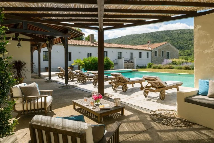 LA Fraissinede, Pool