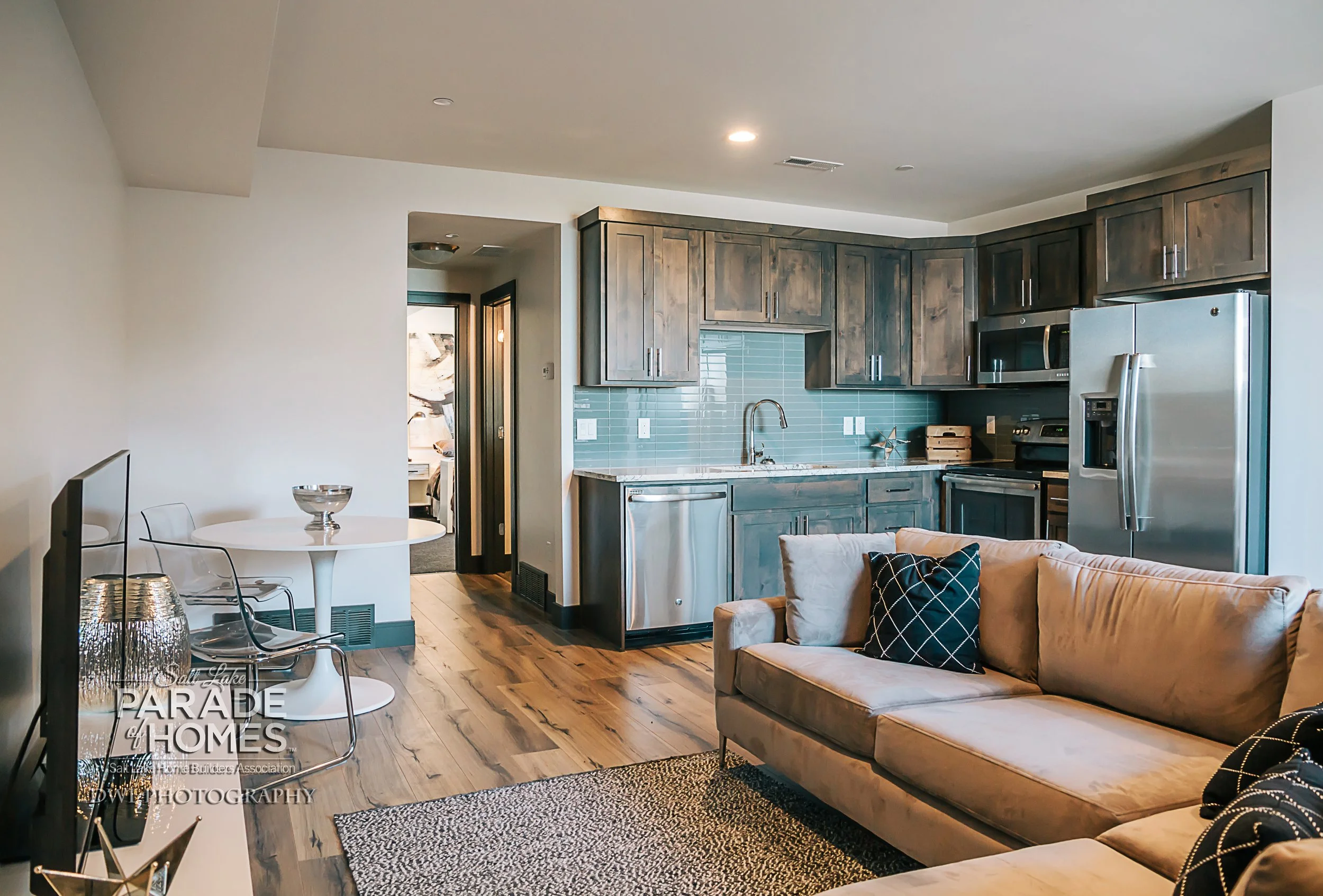 Emerald Homes Lake Bluff Draper Parade-20 copy.jpg