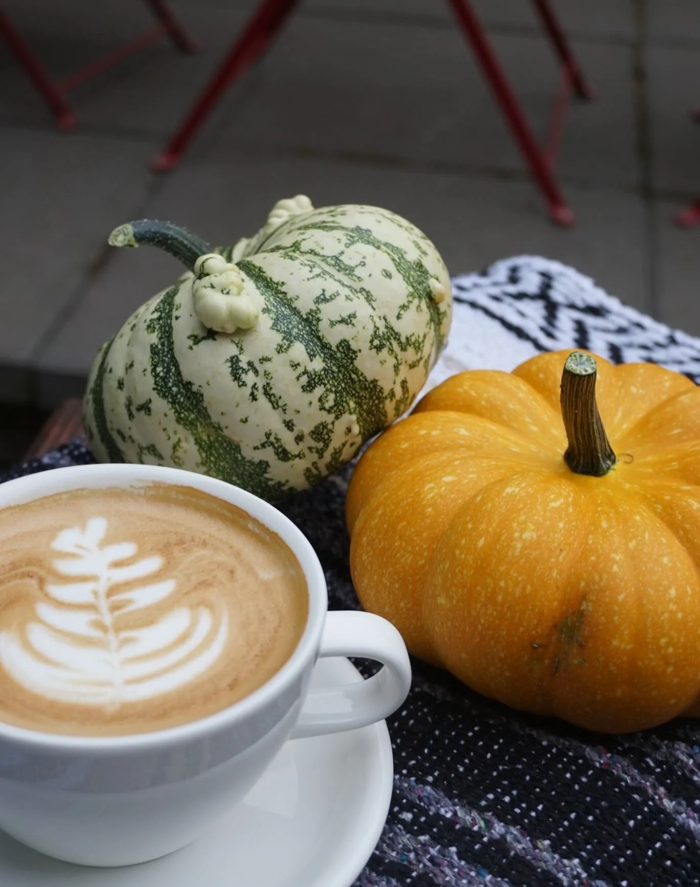 Nothing beats fall in Oregon, when you can start your day with a nice spiced latte 🍁 🎃