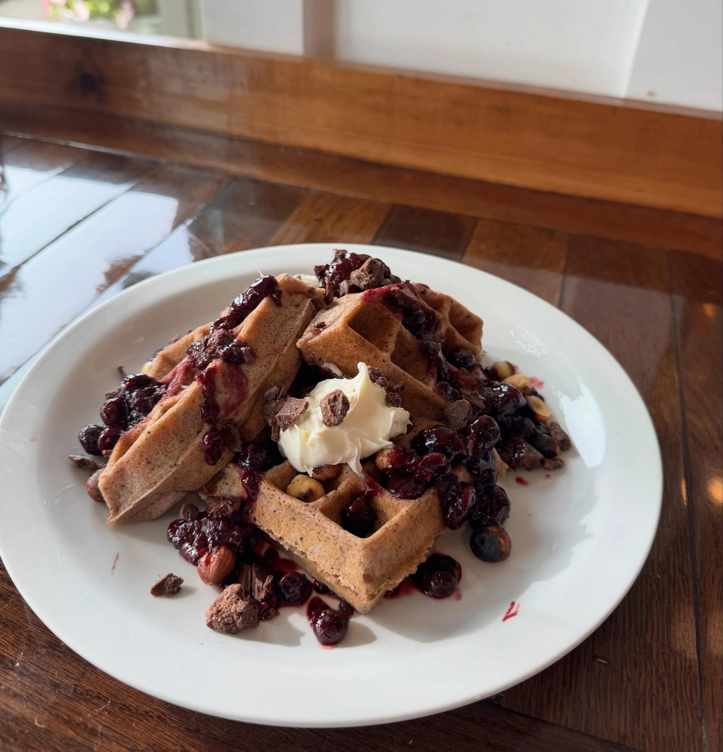 Should we keep the seasonal Coco-Carpone on the menu past May??? Let us know your thoughts!
-
It&rsquo;s been a hit! We are loving the port-infused maple syrup and the mascarpone that cuts the sweetness. 🍫