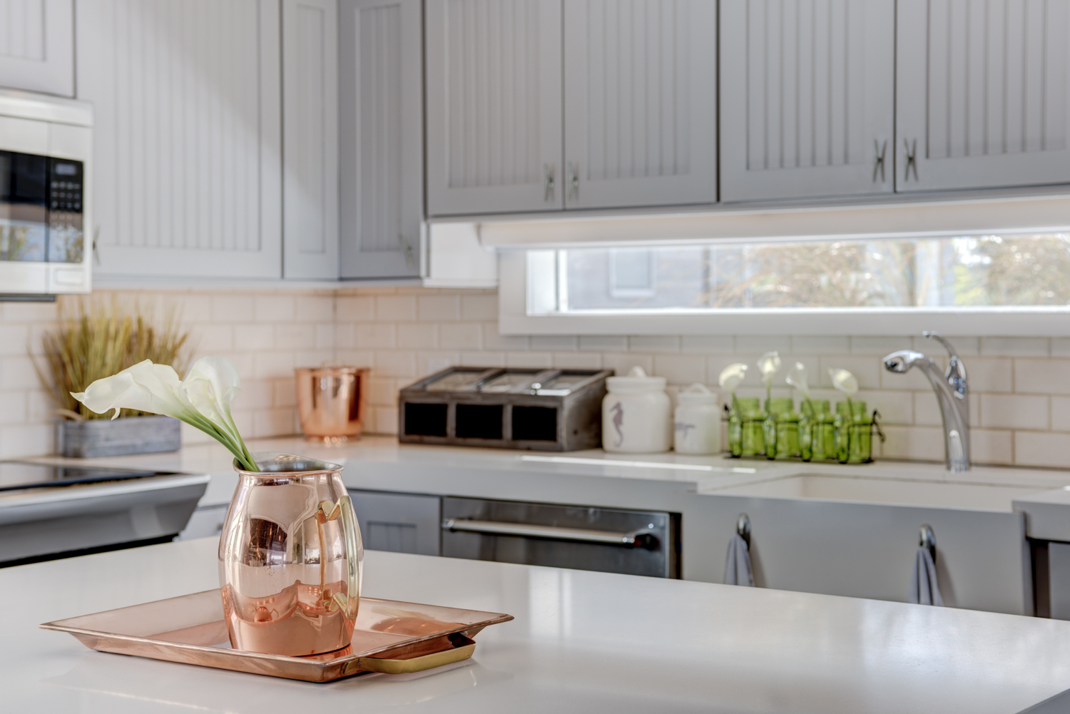 324 Dune Rd WHB_Kitchen Detail 1 Soft Background.jpg