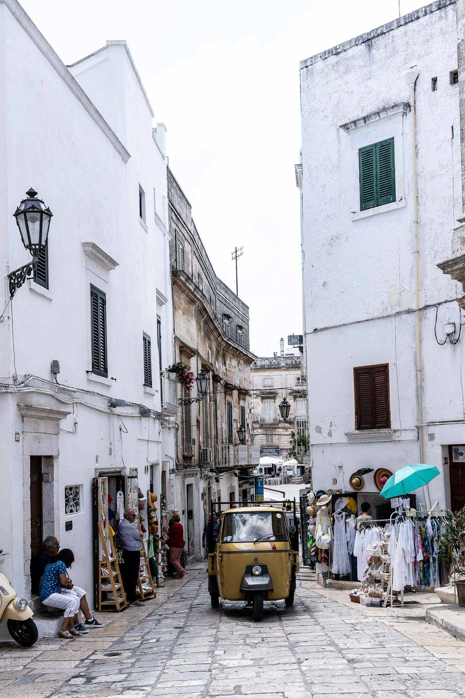 Ostuni-Italy-Ape-Car.jpg