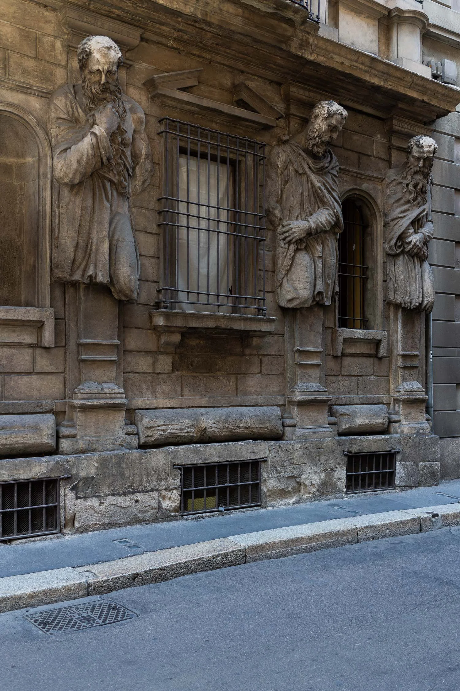 Milan-02344.jpg