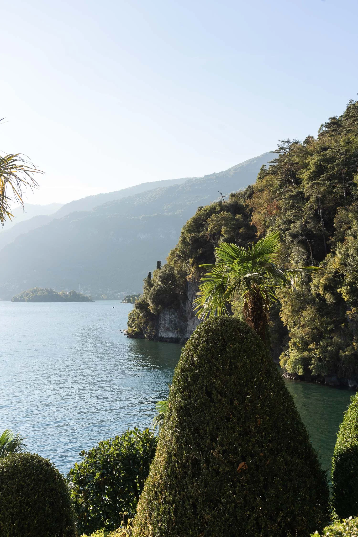 Villa-del-Balbianello-Lake-Como-Italy-garden-view-02306.jpg