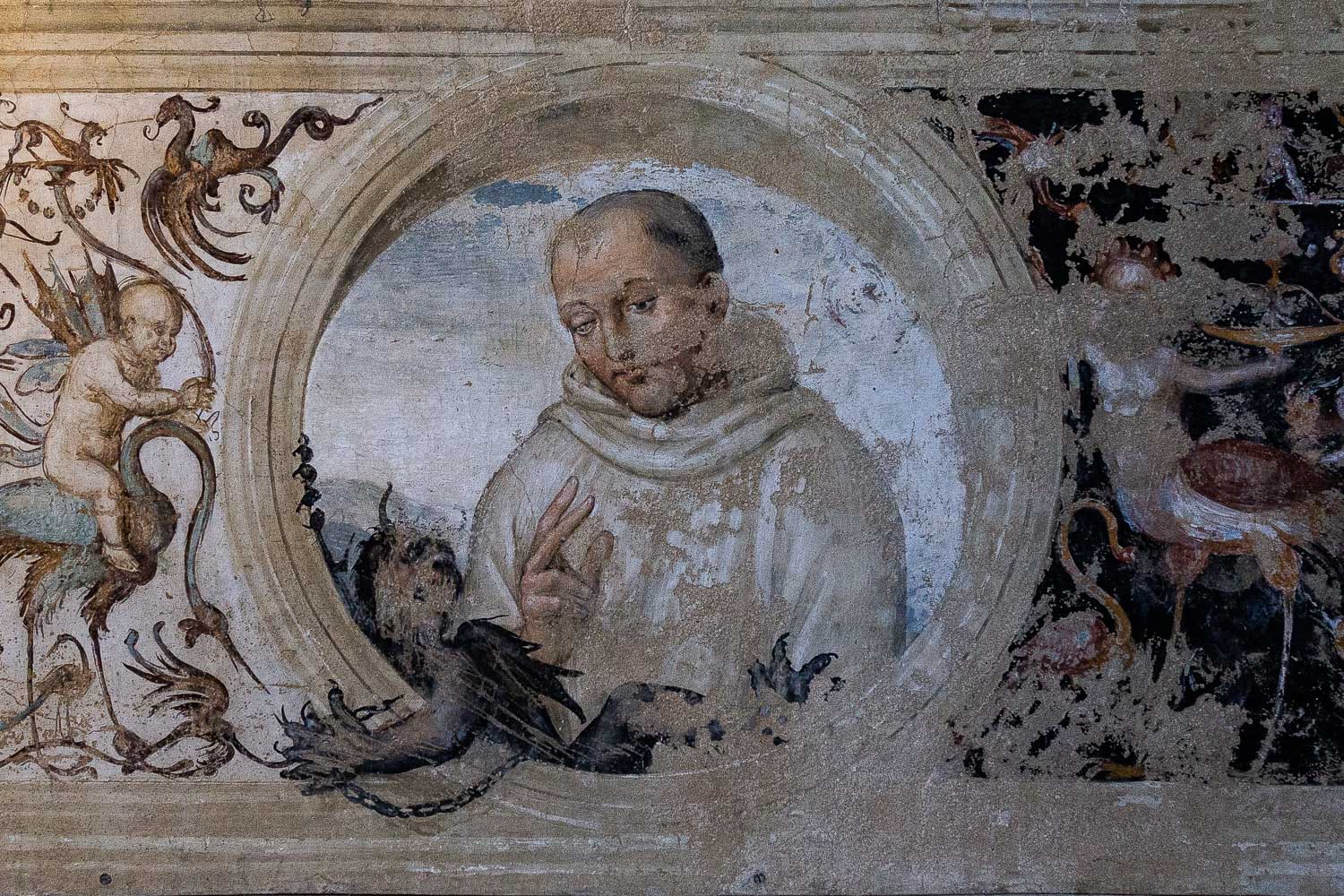 Tuscany-Sant-Anna-in-Camprena-wall-painting-5399.jpg