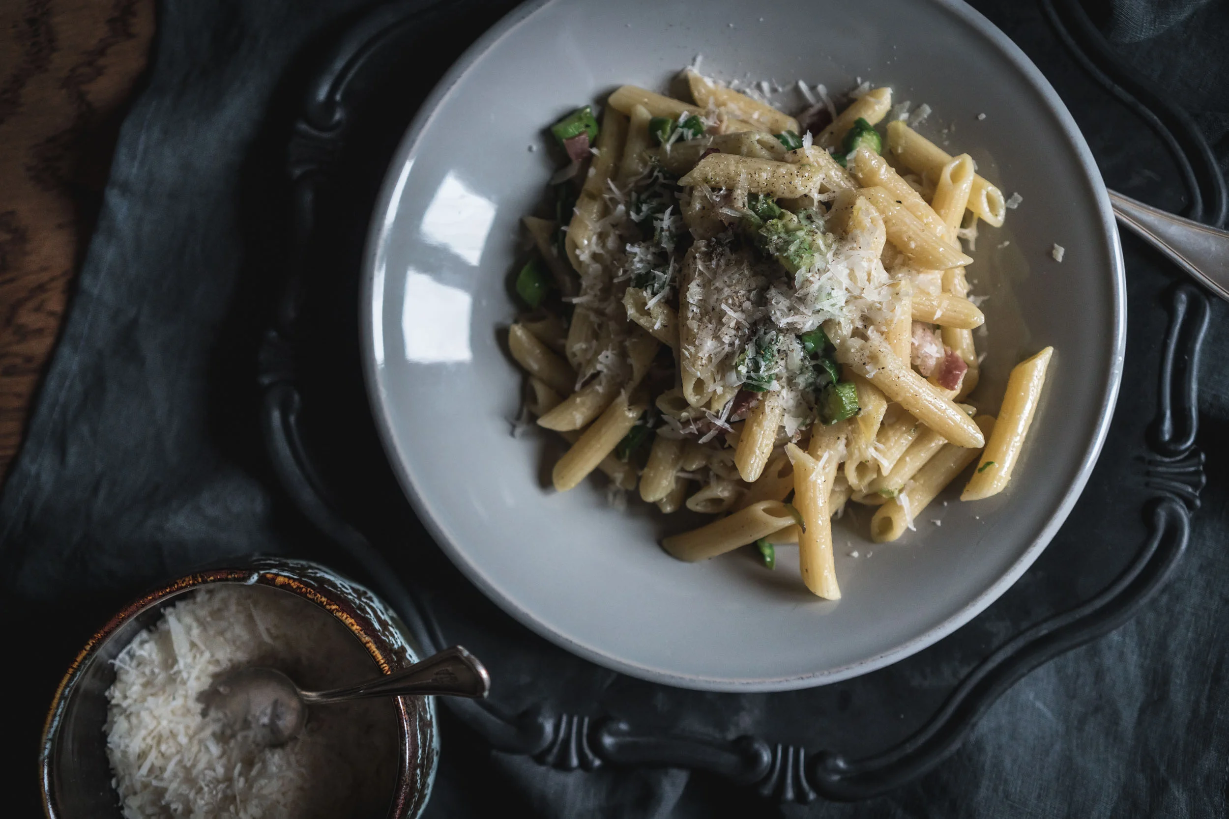 Asparagus-and-Bacon-Penne-Pasta-05135.jpg