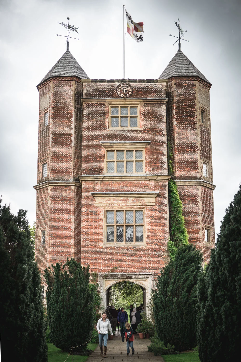 Sissinghurst-Castle-The-Tower.jpg
