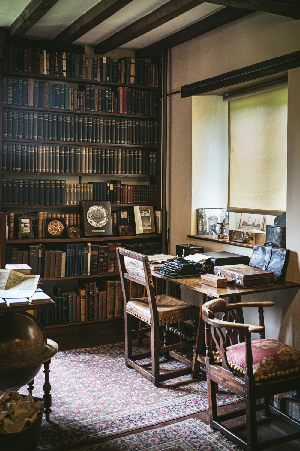 Bateman's-Manor-Rudyard-Kipling-Typewriter.jpg