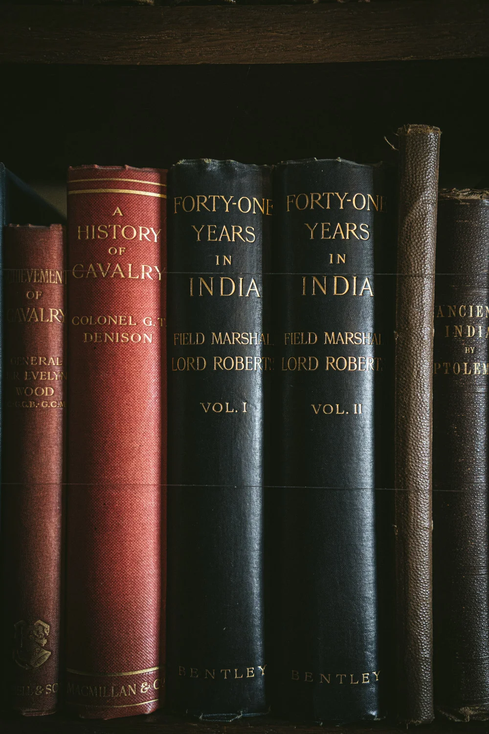 Bateman's-Manor-Rudyard-Kipling-Books-on-India.jpg