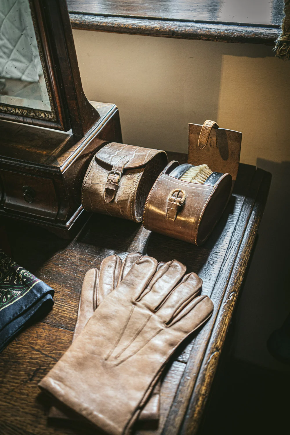 Bateman's-Manor-Rudyard-Kipling-Gloves.jpg