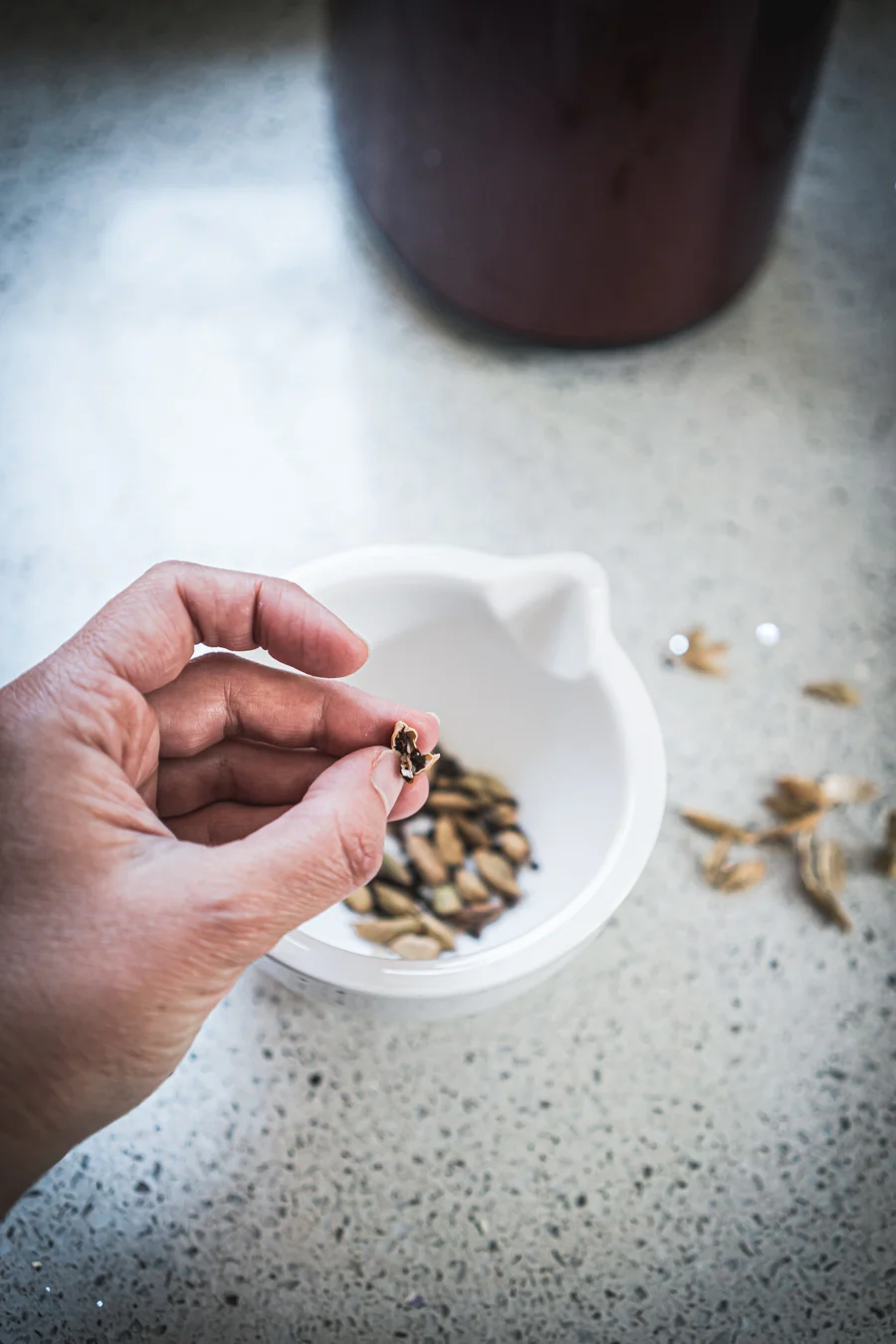 Mahamri - Mandazi-cardamom-pods.jpg